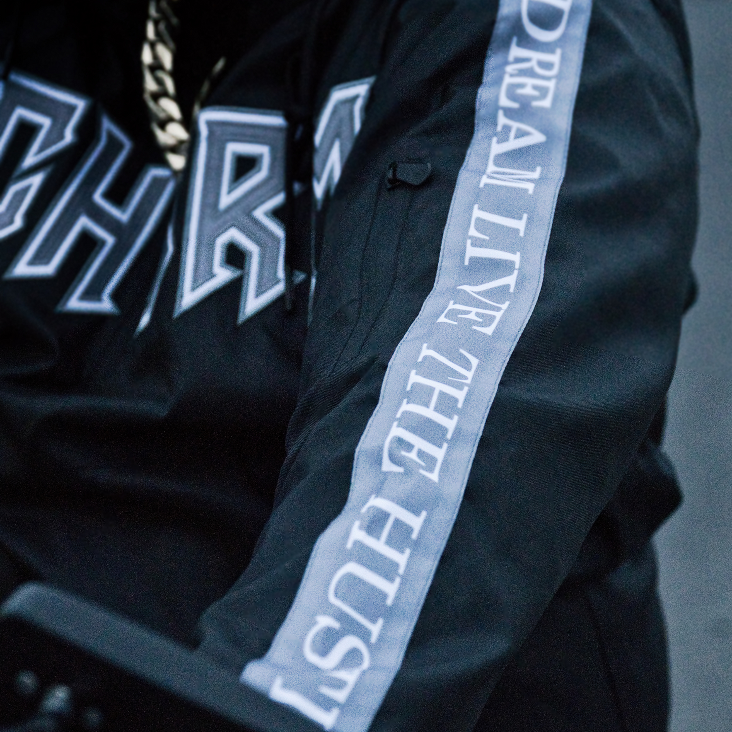 RDA WINDBREAKER